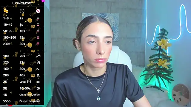 Snapshot of barbie_scoth_ chatting on 12/06/24, 01:07 barbie scoth online show from 12/06/24, 01:07