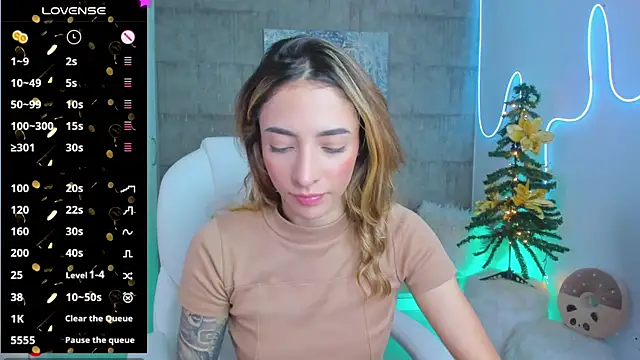 Snapshot of barbie_scoth_ chatting on 12/13/24, 06:49 barbie scoth online show from 12/13/24, 06:49