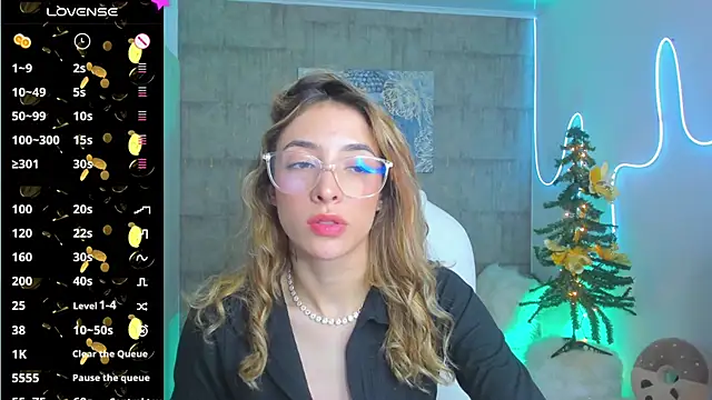 Snapshot of barbie_scoth_ chatting on 12/22/24, 10:15 barbie scoth online show from 12/22/24, 10:15