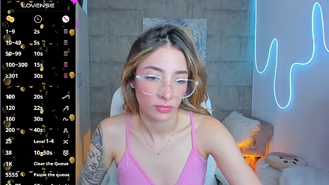 Snapshot of barbie_scoth_ chatting on 01/03/25, 09:15 barbie scoth online show from 01/03/25, 09:15