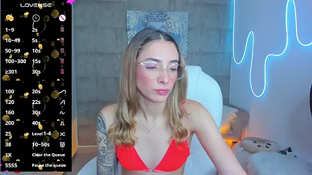 Snapshot of barbie_scoth_ chatting on 01/05/25, 04:06 barbie scoth online show from 01/05/25, 04:06