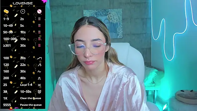 Snapshot of barbie_scoth_ chatting on 01/11/25, 03:42 barbie scoth online show from 01/11/25, 03:42