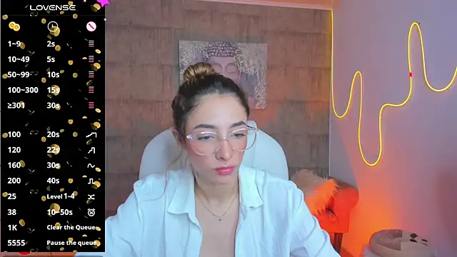 Snapshot of barbie_scoth_ chatting on 01/19/25, 10:28 barbie scoth online show from 01/19/25, 10:28