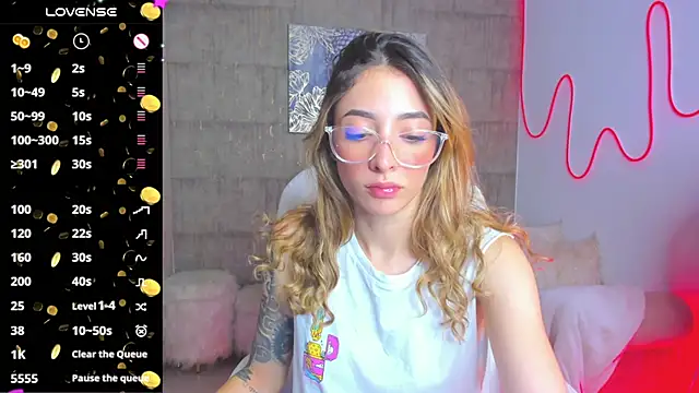 Snapshot of barbie_scoth_ chatting on 03/02/25, 03:13 barbie scoth online show from 03/02/25, 03:13