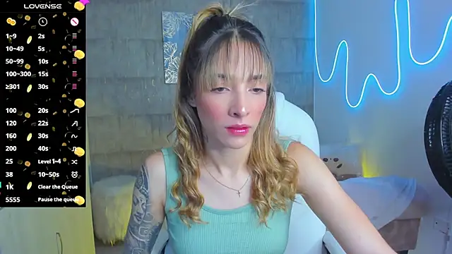 Snapshot of barbie_scoth_ chatting on 03/21/25, 09:34 barbie scoth online show from 03/21/25, 09:34