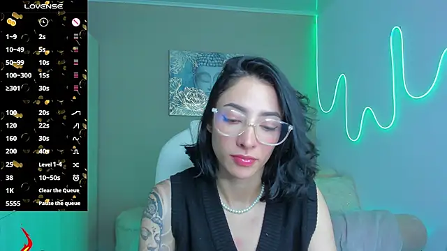 Snapshot of barbie_scoth_ chatting on 10/11/25, 03:17 barbie scoth online show from 10/11/25, 03:17