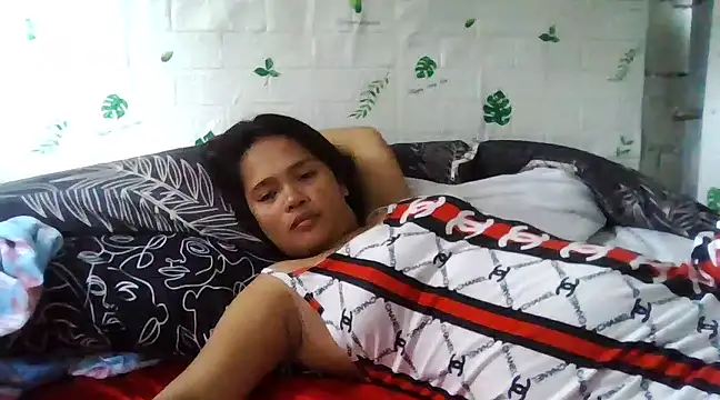 Snapshot of Silly_Girl21 chatting on 03/08/25, 08:44 Silly Girl21 online show from 03/08/25, 08:44