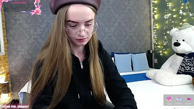 KateJonson online show from 11/12/25, 01:22