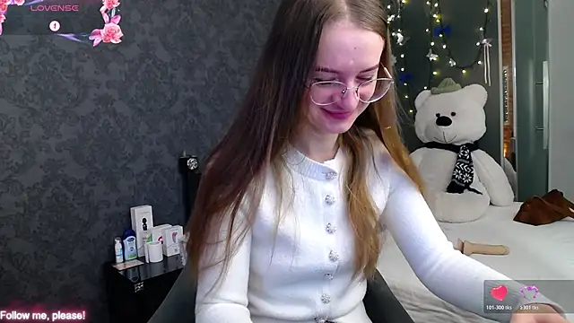 KateJonson online show from 11/25/25, 07:19