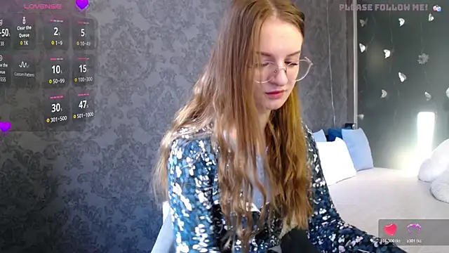 Snapshot of KateJonson chatting on 04/04/26, 06:44 KateJonson online show from 04/04/26, 06:44