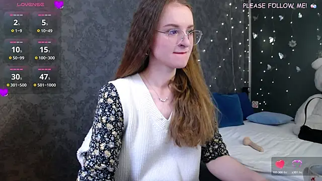 Snapshot of KateJonson chatting on 04/15/26, 06:09 KateJonson online show from 04/15/26, 06:09