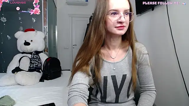 Snapshot of KateJonson chatting on 04/17/26, 06:49 KateJonson online show from 04/17/26, 06:49