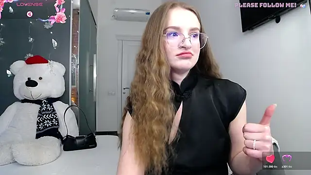Snapshot of KateJonson chatting on 04/27/26, 12:14 KateJonson online show from 04/27/26, 12:14