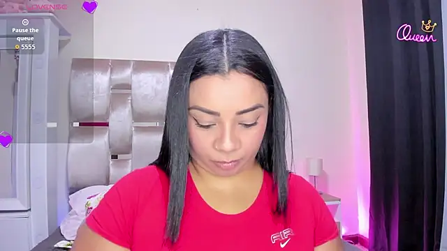 MelanyShayk online show from 04/17/26, 01:19