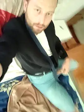 HouseOfCums online show from 09/17/25, 05:31