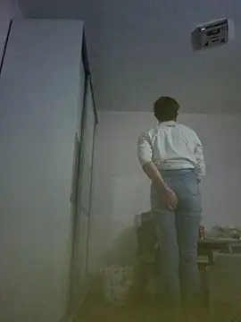 HouseOfCums online show from 11/08/25, 03:50