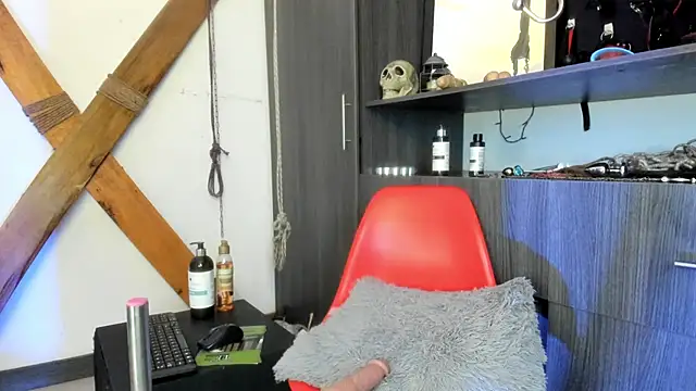 Snapshot of sweet__wild chatting on 02/01/25, 01:44 sweet wild online show from 02/01/25, 01:44