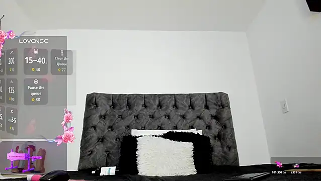 Snapshot of sweet__wild chatting on 11/22/25, 12:20 sweet wild online show from 11/22/25, 12:20