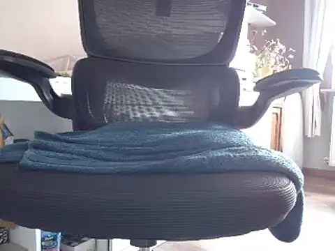 suedel65 online show from 02/21/25, 09:56