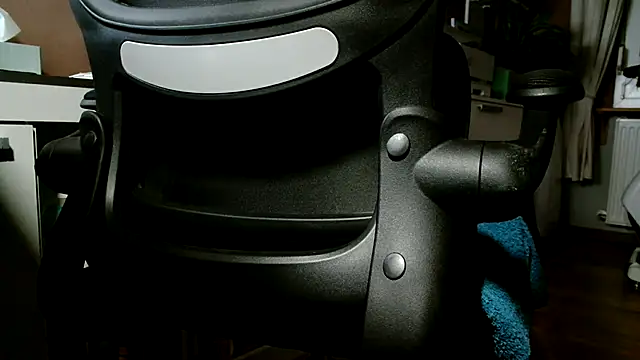 suedel65 online show from 10/10/25, 02:32