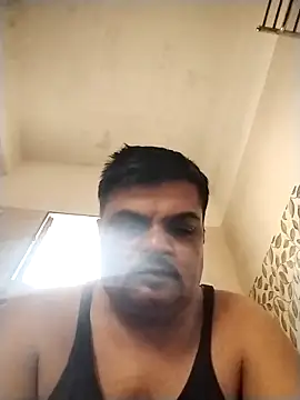 Desi Londa 143 online show from 05/06/26, 01:57