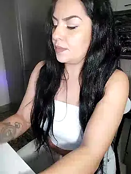 Snapshot of hot-babygirl chatting on 01/13/25, 08:48 hot-babygirl online show from 01/13/25, 08:48