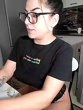 Snapshot of hot-babygirl chatting on 02/04/25, 10:02 hot-babygirl online show from 02/04/25, 10:02