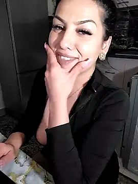 Snapshot of hot-babygirl chatting on 02/13/25, 10:54 hot-babygirl online show from 02/13/25, 10:54