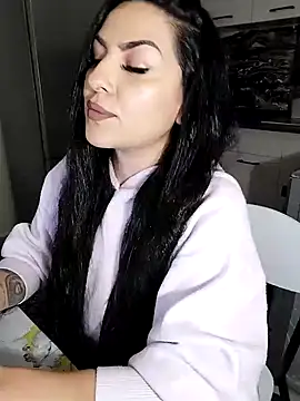 Snapshot of hot-babygirl chatting on 02/18/25, 08:25 hot-babygirl online show from 02/18/25, 08:25