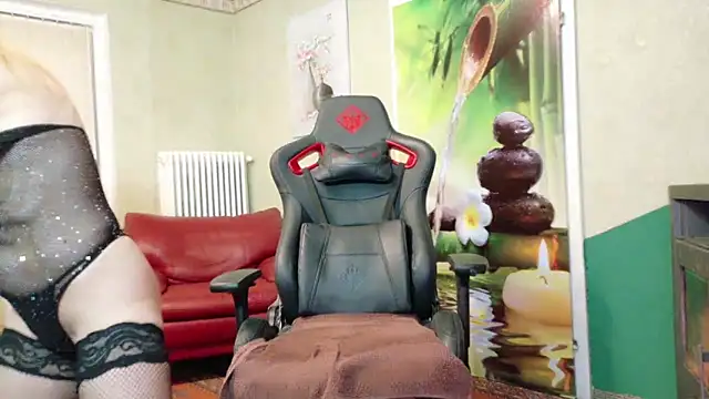 HotLana69 online show from 01/04/25, 04:32