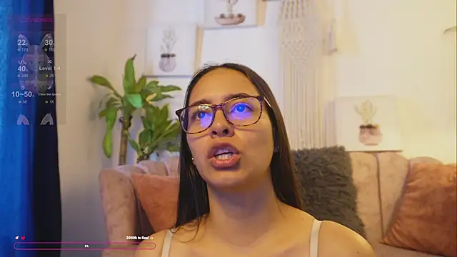 Snapshot of bunnycuteshy chatting on 01/08/25, 12:47 bunnycuteshy online show from 01/08/25, 12:47