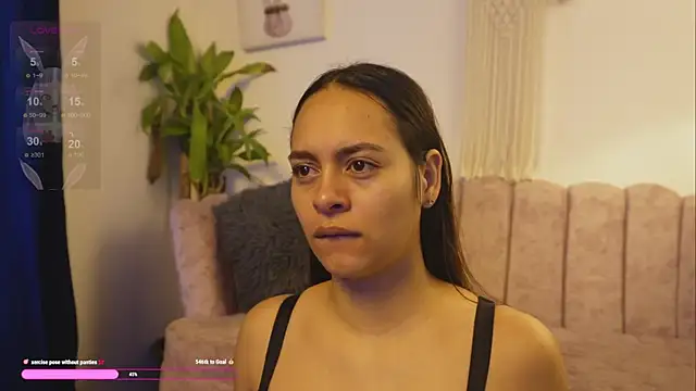 Snapshot of bunnycuteshy chatting on 03/08/25, 12:20 bunnycuteshy online show from 03/08/25, 12:20