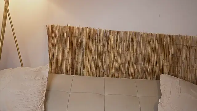 Snapshot of bunnycuteshy chatting on 04/13/26, 12:21 bunnycuteshy online show from 04/13/26, 12:21