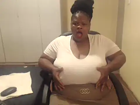 sweetnoziexx online show from 02/02/25, 03:32