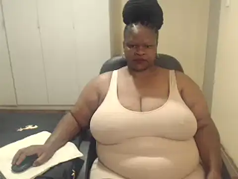 sweetnoziexx online show from 02/05/25, 04:14