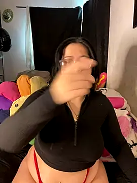 MsConejitaa online show from 11/23/25, 05:46