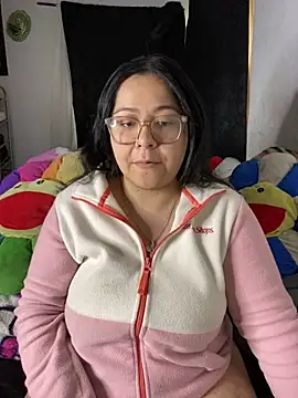 MsConejitaa online show from 02/11/26, 05:07