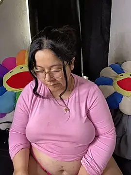 Snapshot of MsConejitaa chatting on 06/14/26, 03:58 MsConejitaa online show from 06/14/26, 03:58