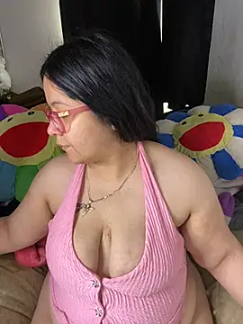 Snapshot of MsConejitaa chatting on 07/09/26, 05:17 MsConejitaa online show from 07/09/26, 05:17
