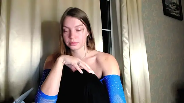 Snapshot of RubySkot chatting on 12/11/24, 10:06 RubySkot online show from 12/11/24, 10:06