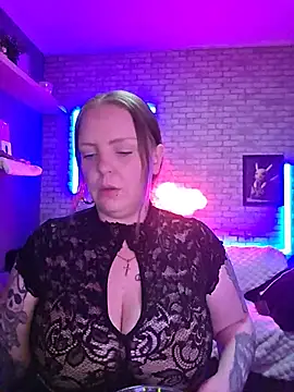 Snapshot of Melissa1994- chatting on 05/20/26, 09:21 Melissa1994- online show from 05/20/26, 09:21