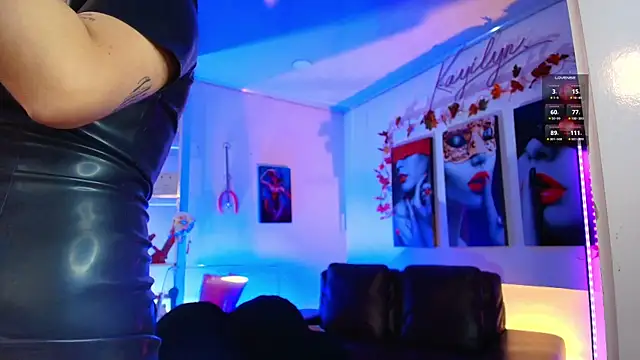 Snapshot of kayilyn chatting on 03/28/26, 12:05 kayilyn online show from 03/28/26, 12:05