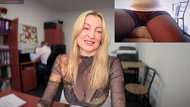 legsLONG online show from 01/20/25, 08:09