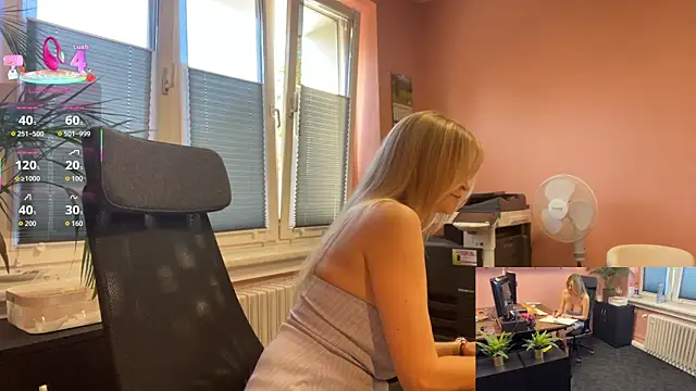 legsLONG online show from 09/20/25, 05:52