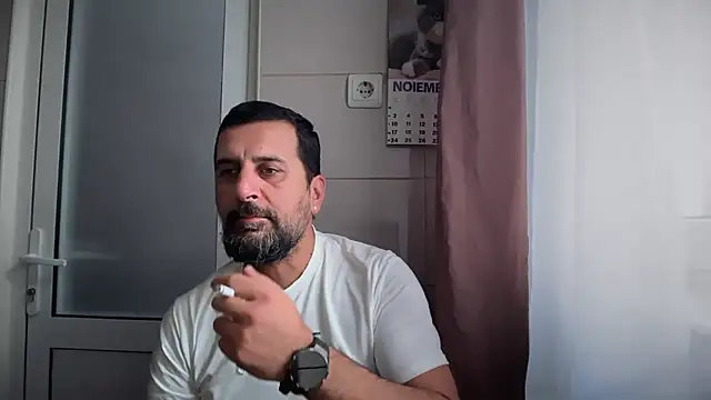 Snapshot of TigerOne19 chatting on 11/05/25, 09:53 TigerOne19 online show from 11/05/25, 09:53