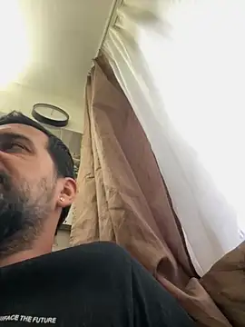 Snapshot of TigerOne19 chatting on 11/08/25, 10:04 TigerOne19 online show from 11/08/25, 10:04