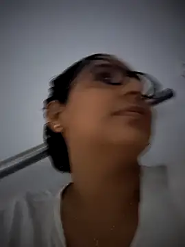 DanielleEvans  online show from 02/03/25, 11:20