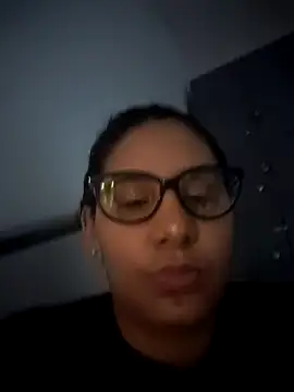 DanielleEvans  online show from 02/07/25, 11:01