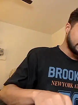  IRRESISTIBLE  online show from 02/07/25, 09:16