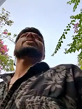  IRRESISTIBLE  online show from 11/23/25, 07:52